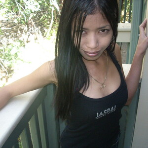 Lil__Bit webcam livesex profile in asian cams